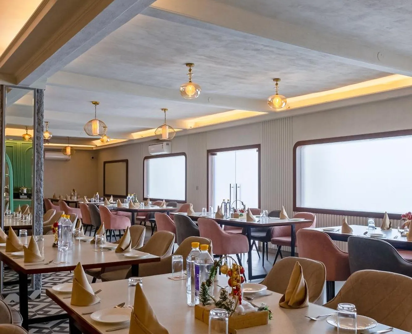 ***  Aapno Ghar Resort & Amusement Park Gurgaon India