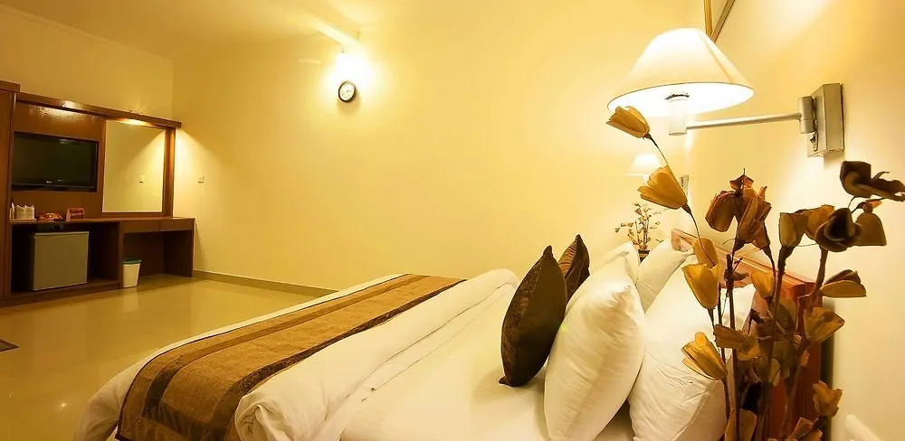 Aapno Ghar Resort & Amusement Park Gurgaon 3*,