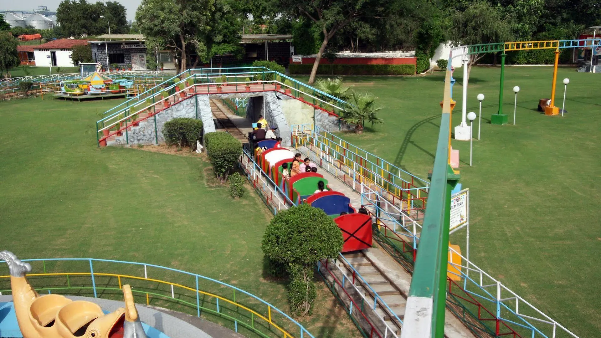 Aapno Ghar Resort & Amusement Park Gurgaon