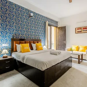 Apartment Lime Tree Service Golf Course Road,, Gurgaon